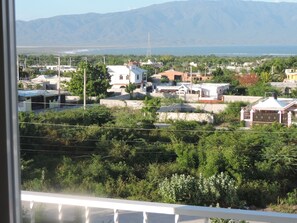 Aerial view - Hotel La Perla de Barahona (Barahona)