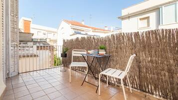 Superior Apartment, 3 Bedrooms, Beachfront (S5) | Terrace/patio