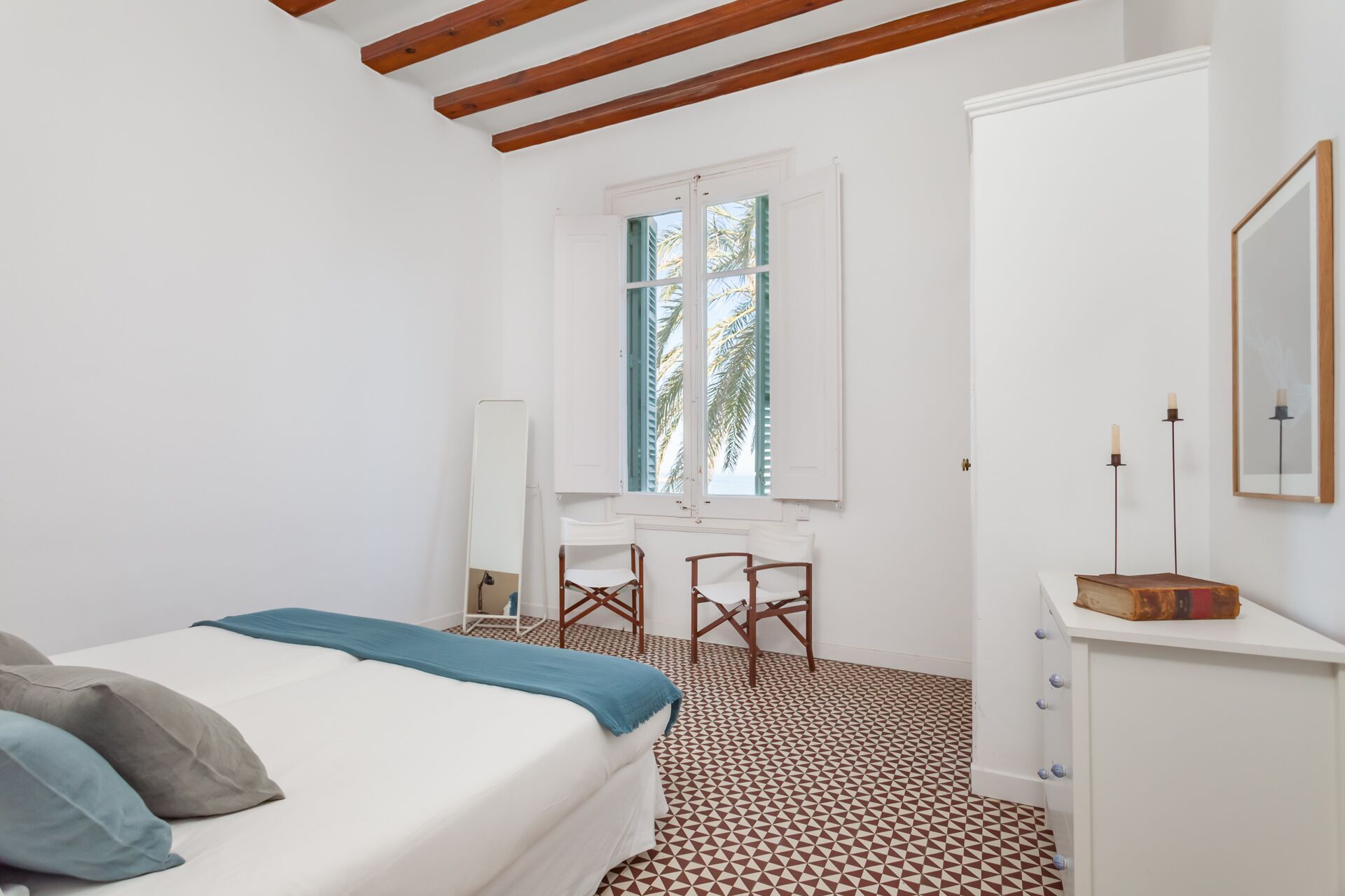 Superior Apartment, 3 Bedrooms, Beachfront (S5)