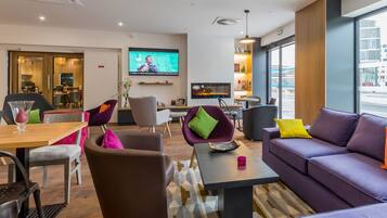 Bar (in der Unterkunft)