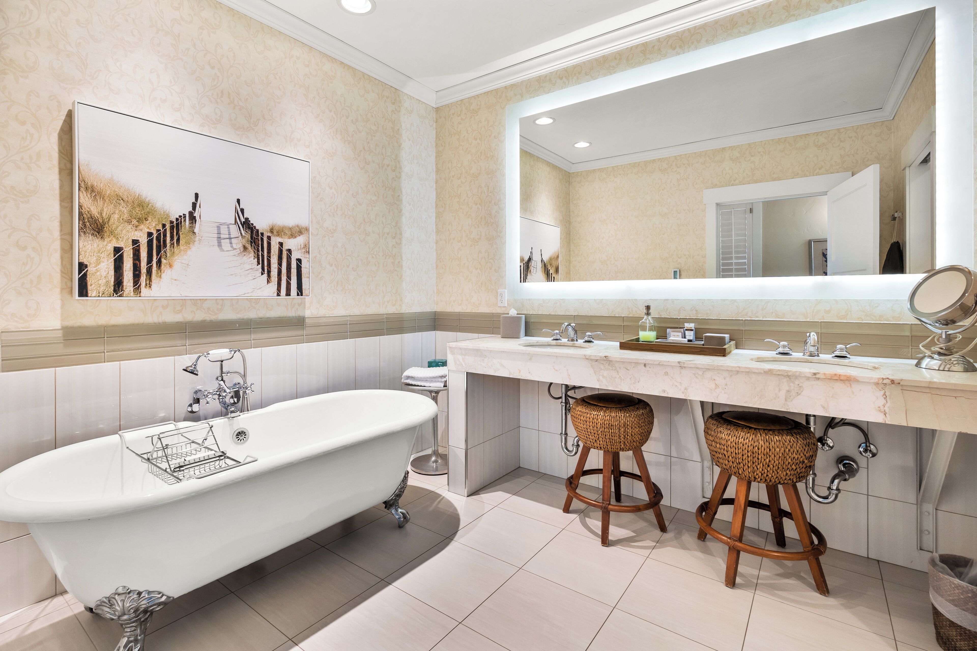 mcmillin suite - ground floor | bathroom | towels