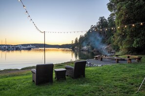 On the beach - Roche Harbor Resort (Friday Harbor)