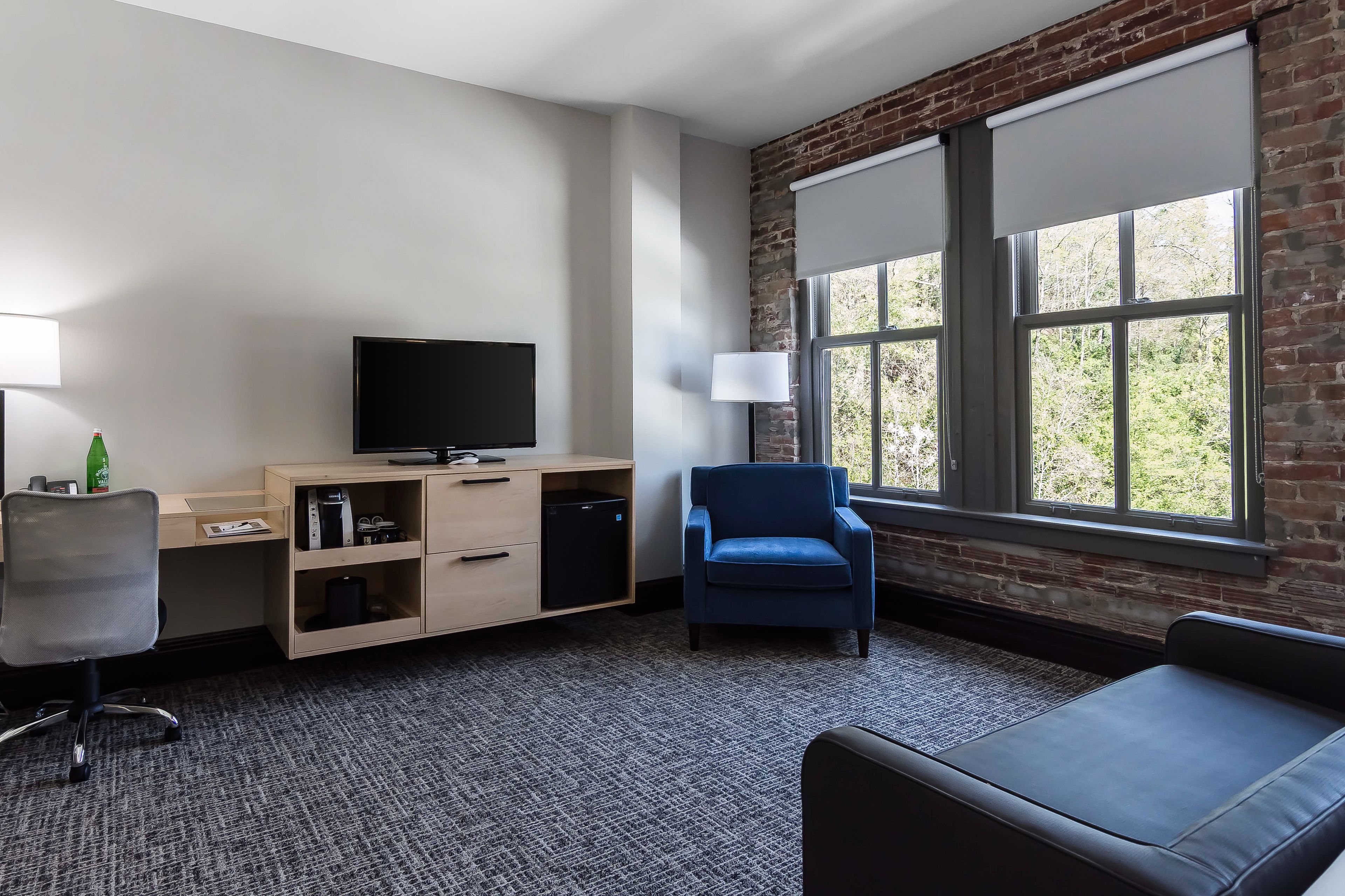 premium bedding, in-room safe, desk, iron/ironing board