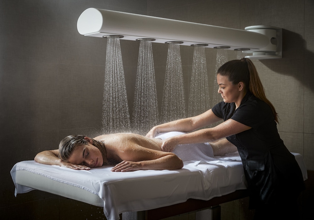 Lodge Kohler by null