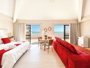 Deluxe tweepersoonskamer | Een kluis op de kamer, gratis wifi, beddengoed