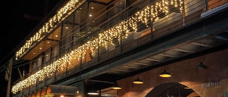 Mặt tiền nơi lưu trú