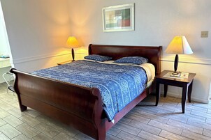 1 habitación, internet por cable gratis y ropa de cama