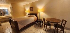 Room, 1 King Bed, Non Smoking | 1 bedroom, free wired Internet, bed sheets