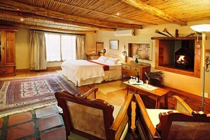 Minibar, in-room safe, desk, soundproofing - De Opstal (Oudtshoorn)