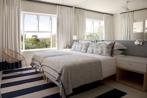 Deluxe-Zweibettzimmer, 2 Einzelbetten (Blu) | Bettwäsche aus ägyptischer Baumwolle, hochwertige Bettwaren, Zimmersafe