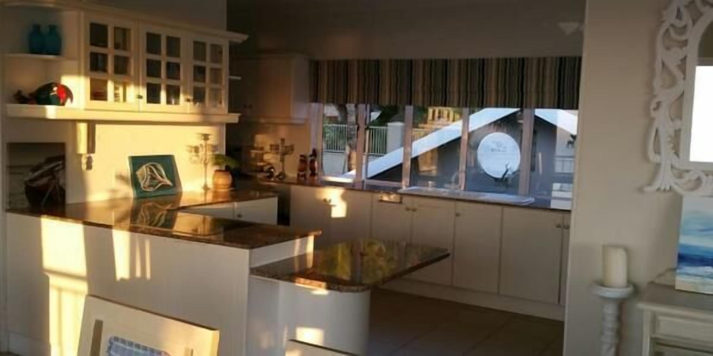 apartment, 2 bedrooms, sea view (acacia crescent ) | private kitchen | full-sized fridge, microwave, oven, stovetop