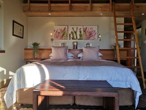 Family Loft, 1 Bedroom (Room 02) | In-room safe, desk, laptop workspace, blackout drapes - Paradise Cove Country House (Wilderness)