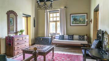 Main House | Extra beds