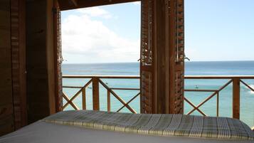 Apartemen, 2 kamar tidur, 2 kamar mandi, pemandangan laut | Pemandangan dari kamar