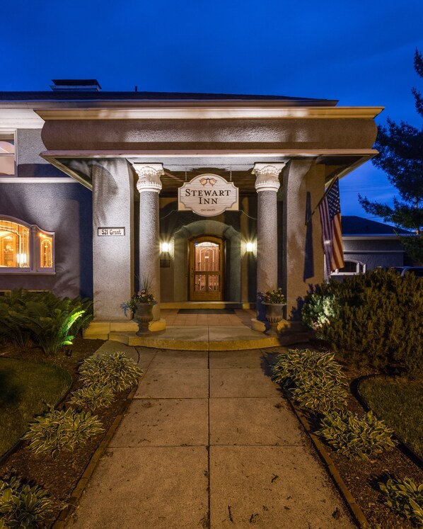 Majoituspaikan sisäänkäynti