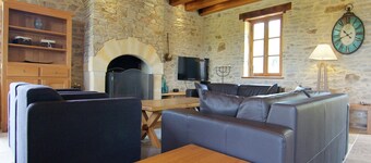 Elegant Countryside Retreat