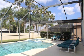 Outdoor pool - 8054 King Palm Circle (Kissimmee)