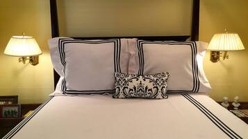 Room, Private Bathroom (Cottage Suite) | 1 bedroom, free WiFi