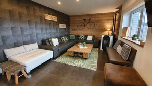Living area - Villa with Spa-Francorchamps F1 Circuit (Francorchamps (Stavelot))