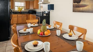 Comfort Chalet, Ensuite (Dogwood Chalet) | Private kitchen | Full-sized fridge, microwave, stovetop, coffee/tea maker