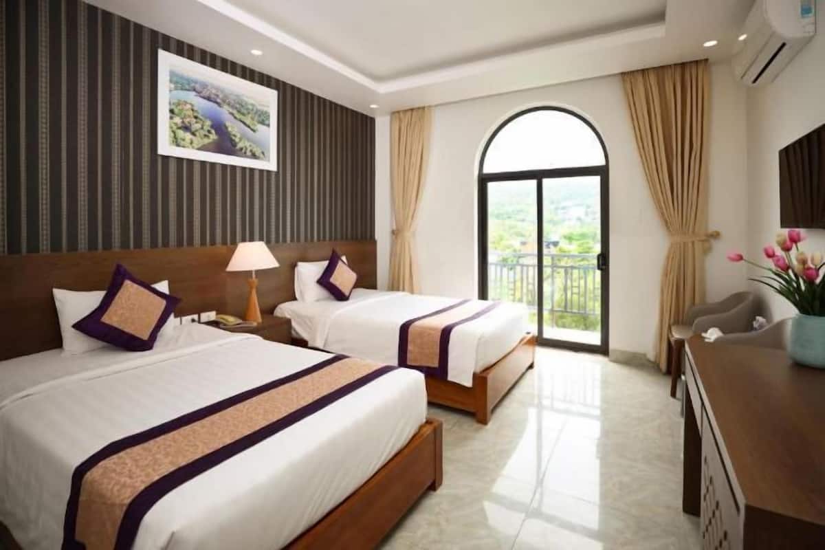 1 bedroom, minibar, in-room safe, individually furnished