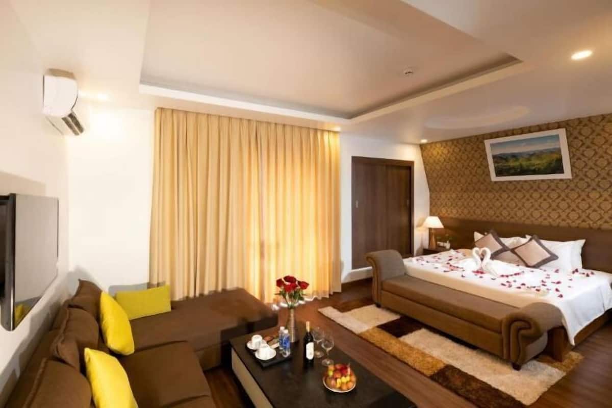 1 bedroom, minibar, in-room safe, individually furnished
