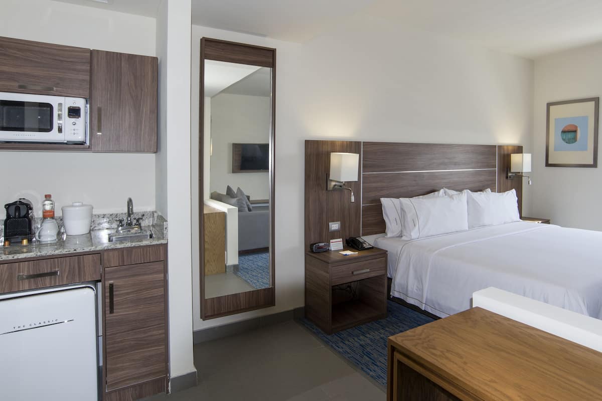 in-room safe, desk, iron/ironing board, free cots/infant beds