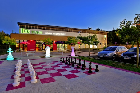 Front of property – evening/night