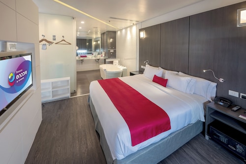 Ramada Encore by Wyndham Puebla