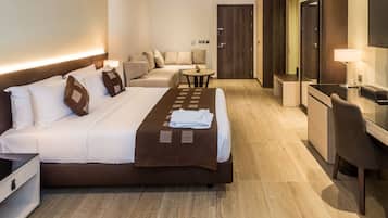 Egyptian cotton sheets, premium bedding, minibar, in-room safe
