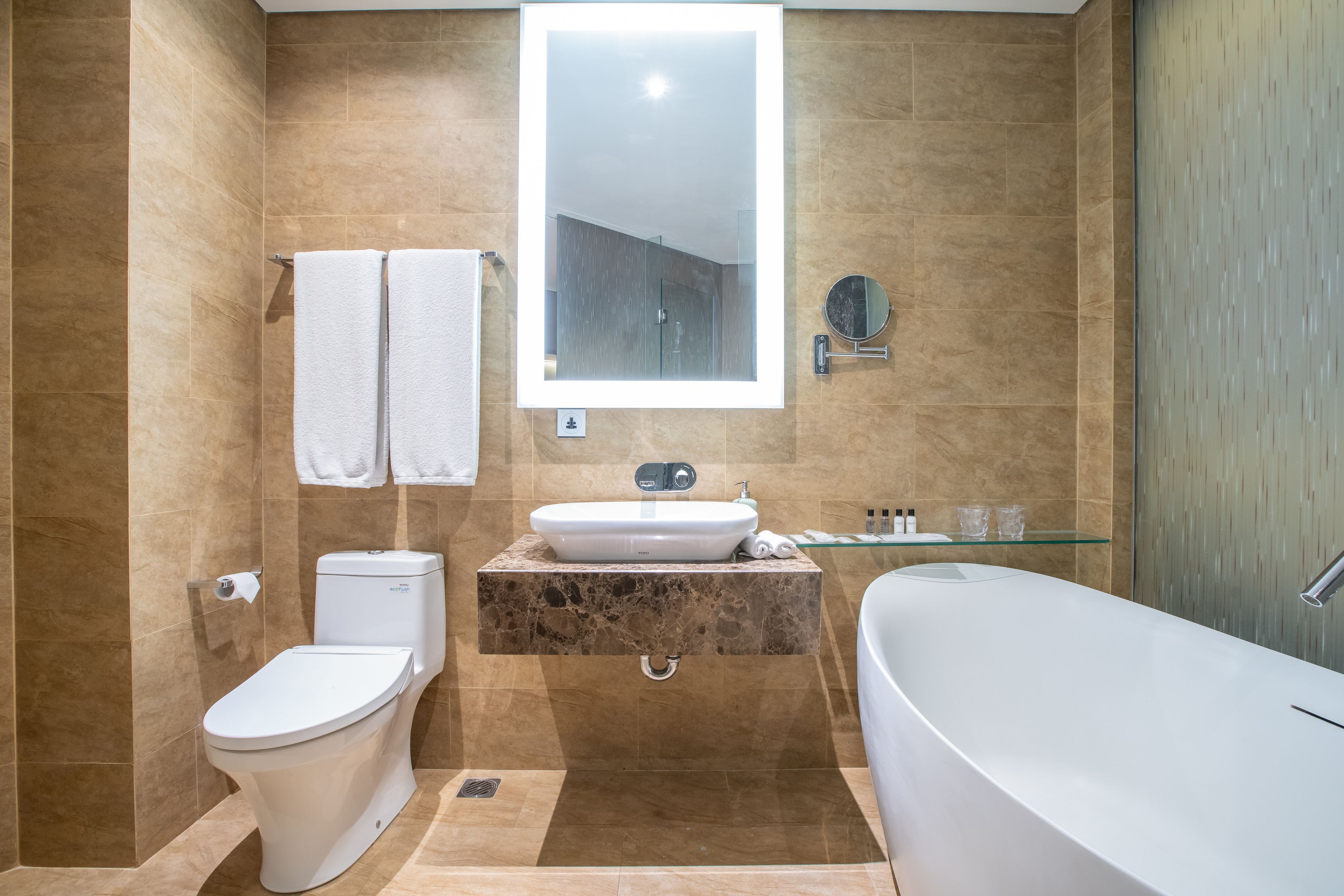 Ashley | Bathroom | Shower, free toiletries, hair dryer, slippers