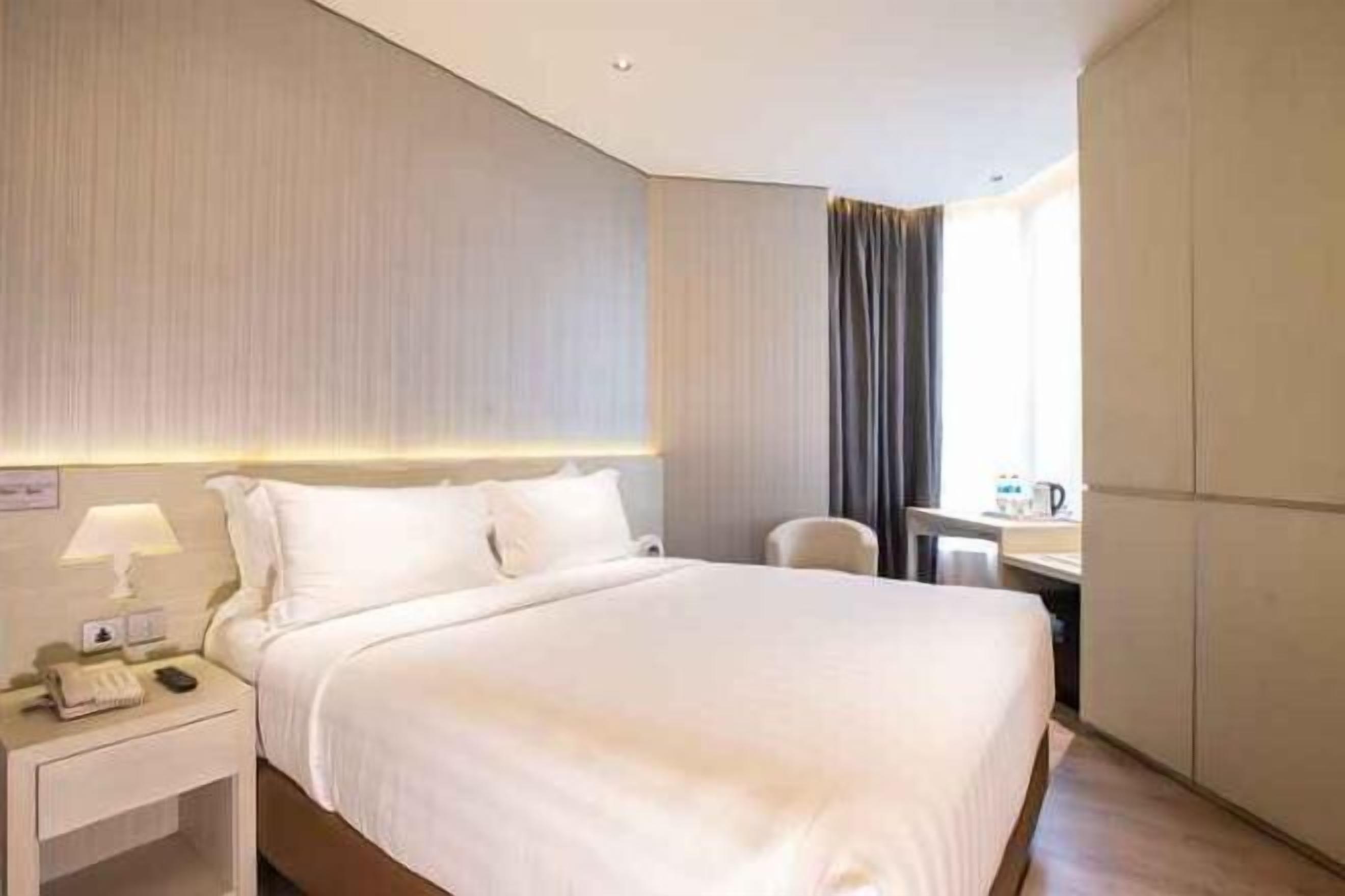 1 phòng ngủ, bộ đồ giường cao cấp, két bảo mật tại phòng, bàn 