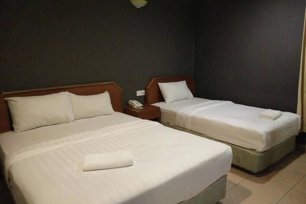 One Hotel Sadong Jaya