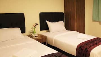 Desk, iron/ironing board, free WiFi