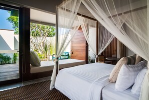 Villa, 5 Schlafzimmer, eigener Pool