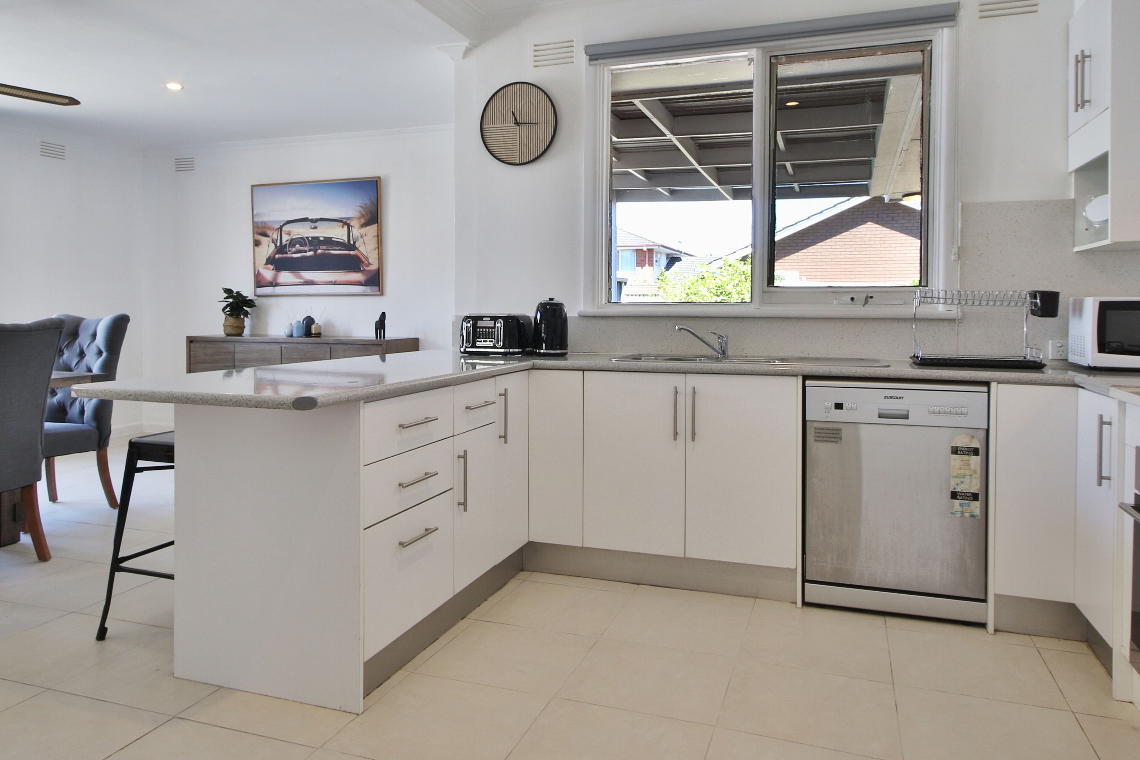 家庭獨棟房屋 | 私人廚房 | 大型冰箱、微波爐、烤箱、爐台