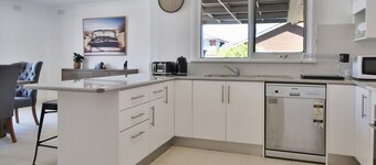 Ivy Units Glen Waverley