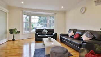 2 Bedroom Villa | Living area