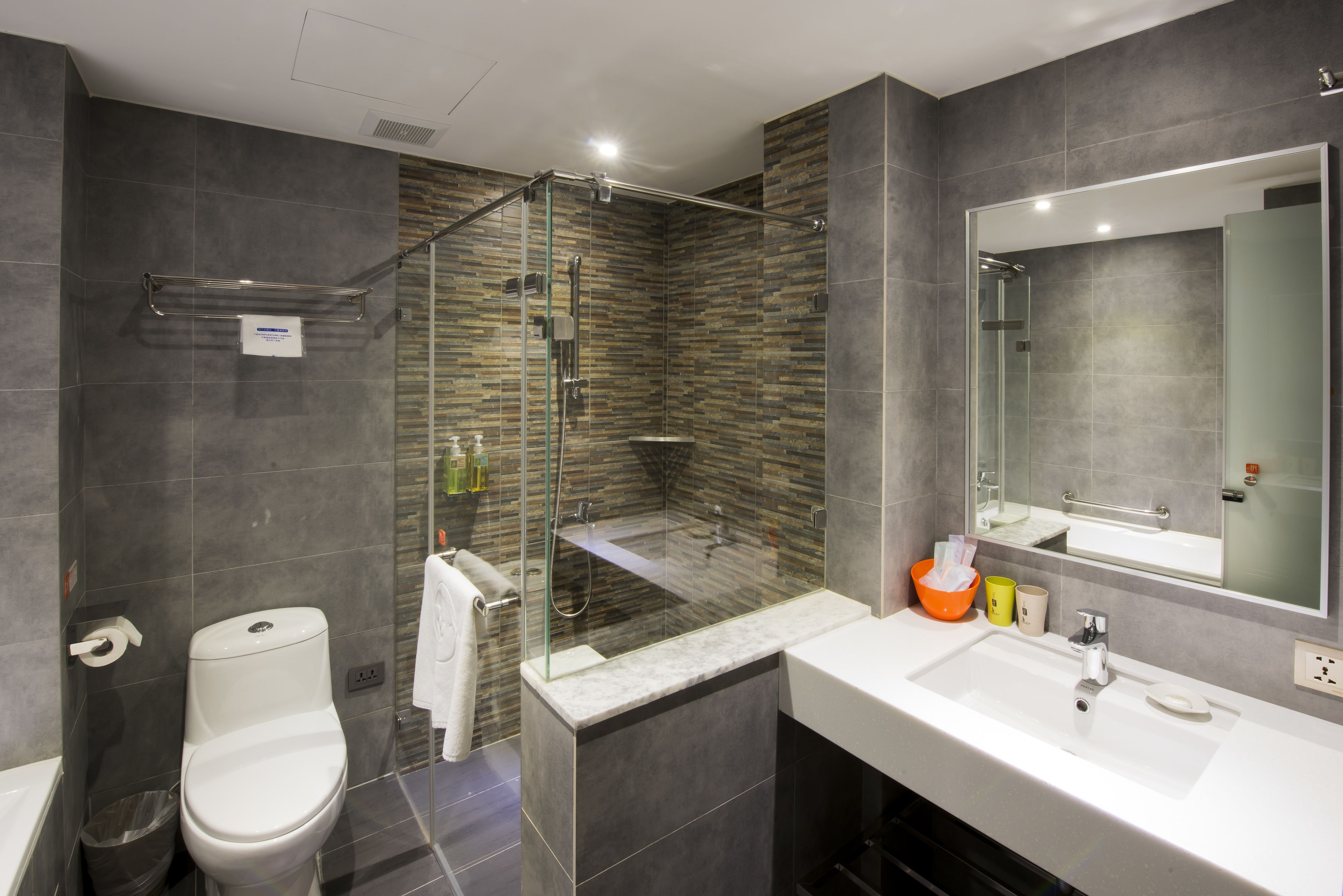 triple room | bathroom | separate bathtub and shower, hair dryer, towels, shampoo