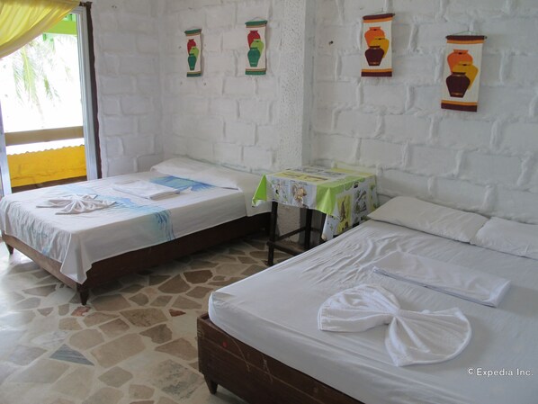 Deluxe fyrbäddsrum | Skrivbord