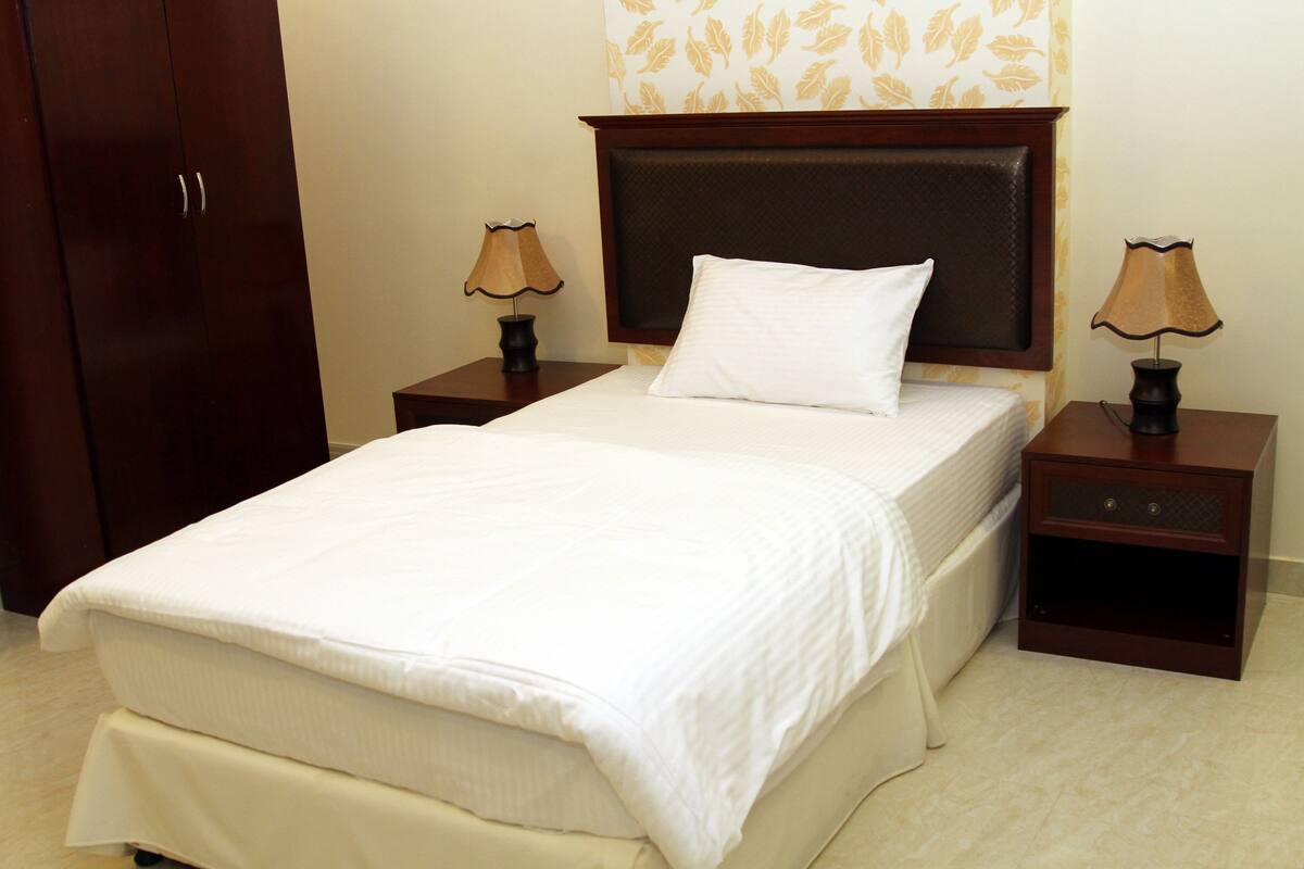 Studio | In-room safe, iron/ironing board, cots/infant beds, free rollaway beds