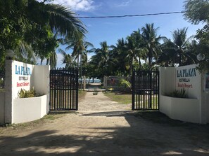 Entrée de l’hébergement