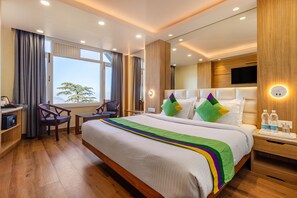 华丽双人房, 山谷景观 | 办公桌、隔音、熨斗/熨板、免费 WiFi