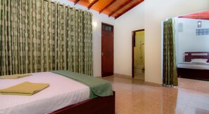 Standaard tweepersoonskamer | 1 slaapkamer, een bureau, gratis wifi