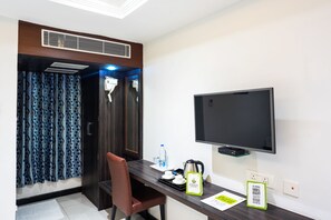 Breakfast area - Treebo Empire (Vijayawada)