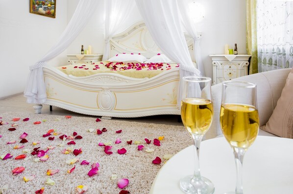 Desk, iron/ironing board, rollaway beds, free WiFi - Ogni Eniseya (Krasnoyarsk)