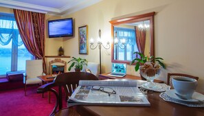 Svit (Enisey Lights) | Rumsbekvämlighet