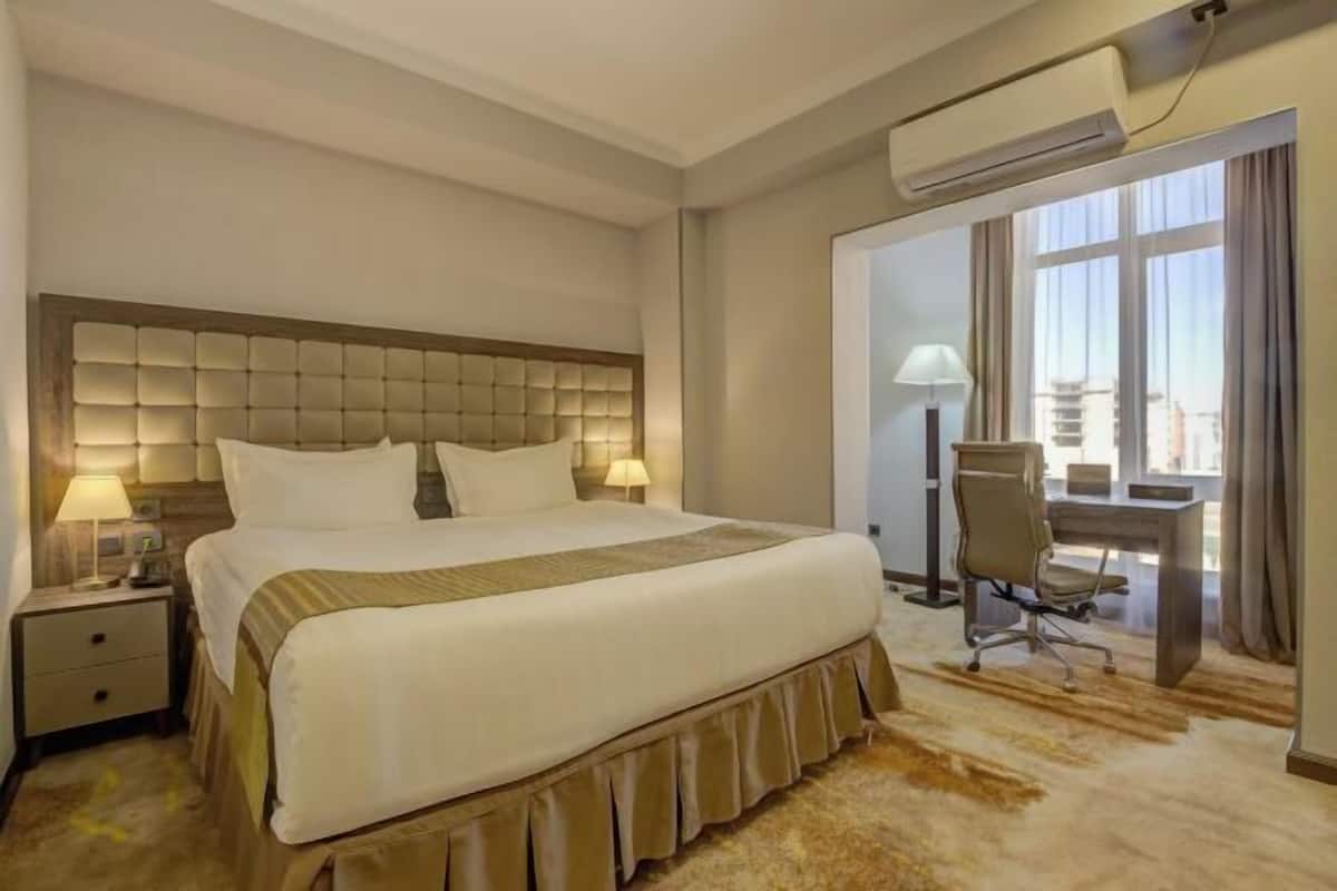 Biancheria da letto di alta qualità, minibar, una cassaforte in camera