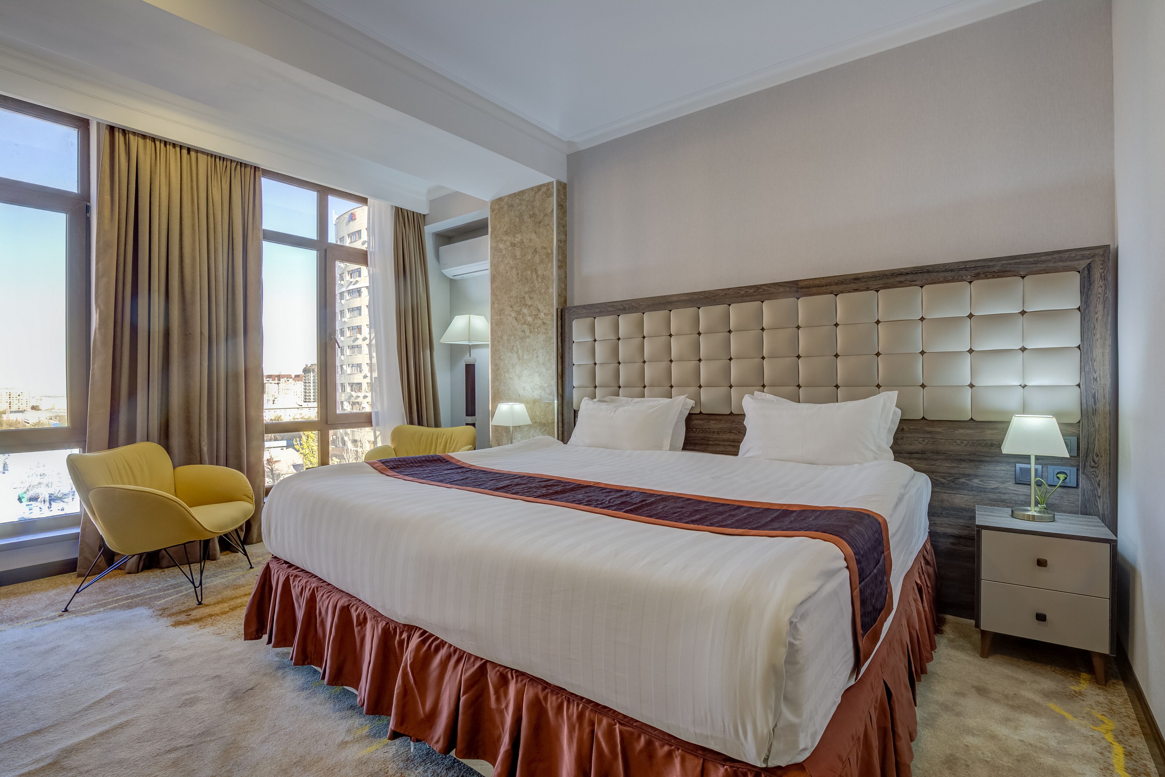 double room, city view | premium bedding, minibar, in-room safe, desk