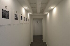 Hallway - Piano Tre (Verona)